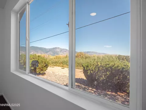 1151 White Oak Loop, Minden, NV 89423 photo 8