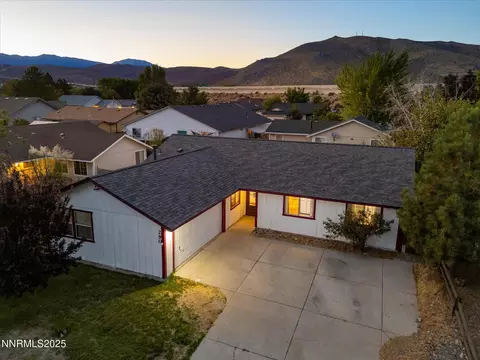 290 Sarah Dr, Carson City, NV 89706