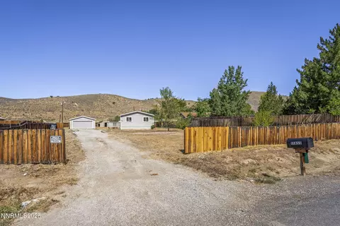 17855 Blackbird Dr, Reno, NV 89508