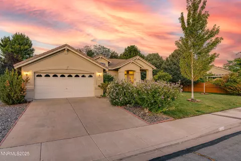 7850 Morro Ave, Sparks, NV 89436