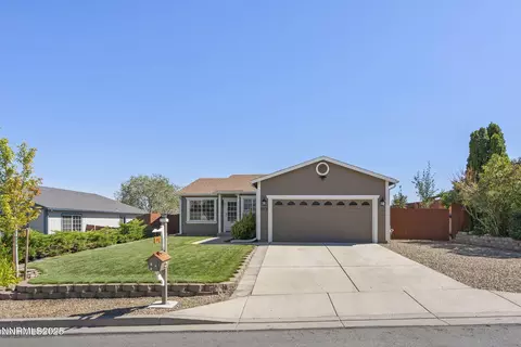 6938 Chorale Ct, Sun Valley, NV 89433