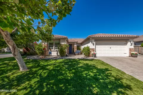 7105 High Hill St, Sparks, NV 89436