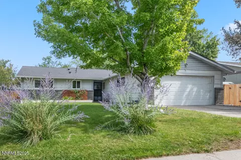 3170 Santa Ana Dr, Reno, NV 89502