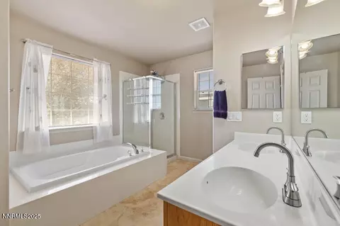 Bath - 4609 Rancheria Rd, Fallon, NV 89406 photo 1 of 2