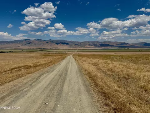 00916001 S Herschell Rd, Winnemucca, NV 89445