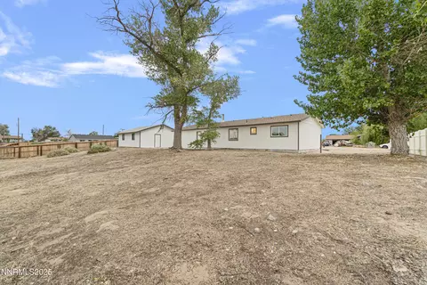 Exterior - 3060 Silver State Ave, Fallon, NV 89406 photo 3 of 4
