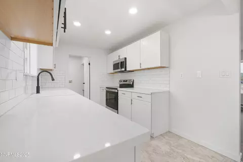 Kitchen - 3060 Silver State Ave, Fallon, NV 89406 photo 2 of 3