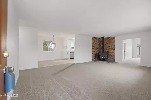 Living - 3060 Silver State Ave, Fallon, NV 89406 photo 1 of 4