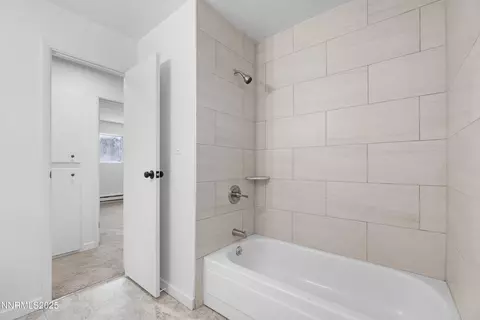 Bath - 3060 Silver State Ave, Fallon, NV 89406 photo 3 of 3