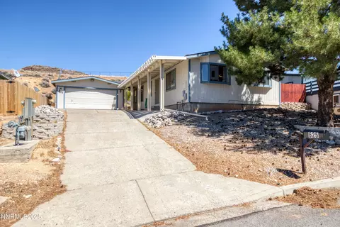 625 Summerhill Dr, Sun Valley, NV 89433
