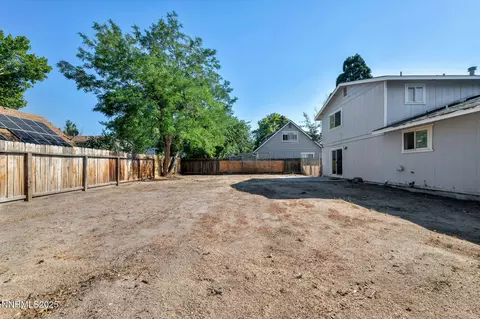 Exterior - 7274 Windmill Dr, Reno, NV 89511 photo 3 of 8