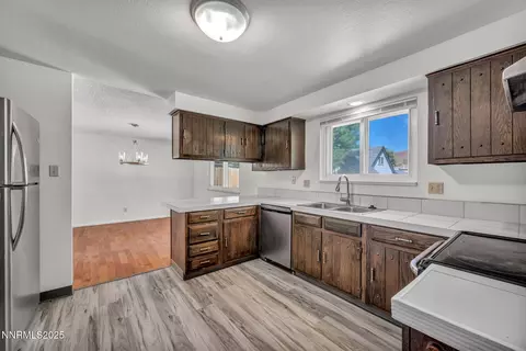Kitchen - 7274 Windmill Dr, Reno, NV 89511 photo 4 of 4