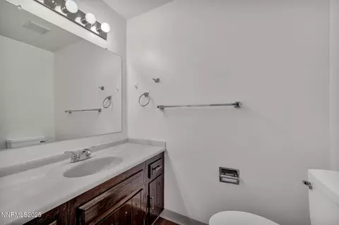 Bath - 7274 Windmill Dr, Reno, NV 89511 photo 1 of 7