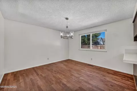 Dining - 7274 Windmill Dr, Reno, NV 89511 photo 4 of 4