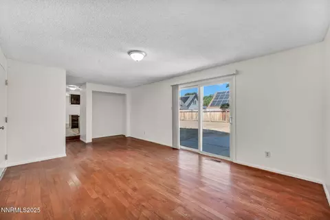 Living - 7274 Windmill Dr, Reno, NV 89511 photo 7 of 9