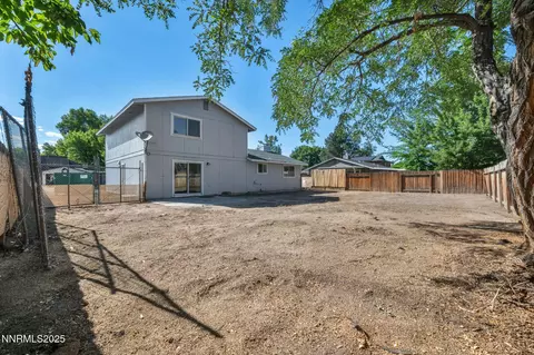 Exterior - 7274 Windmill Dr, Reno, NV 89511 photo 4 of 8