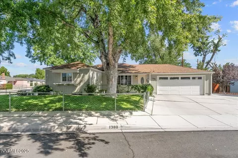 1380 Dodson Way, Sparks, NV 89431