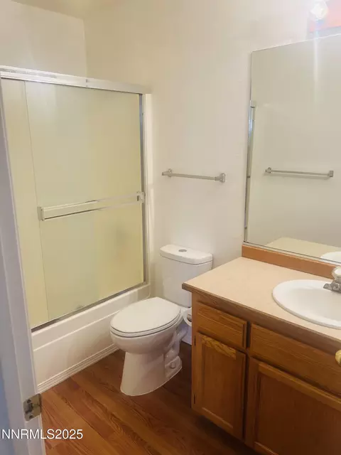 Bath - 3320 Silver State Ave, Fallon, NV 89406 photo 1 of 3