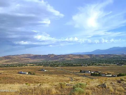 2286 Piedras Dr, Sparks, NV 89441