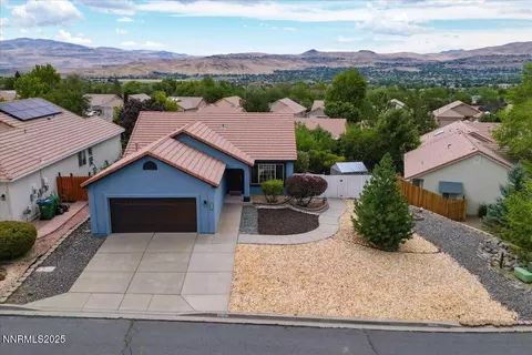 6714 S Drexel Dr, Sparks, NV 89436