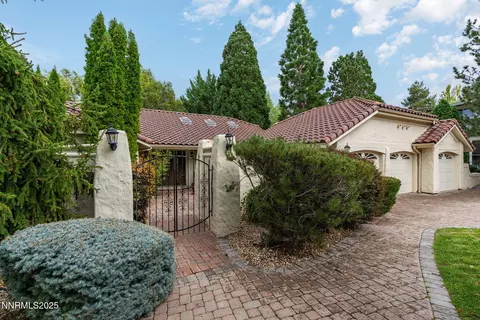 2740 W Lake Ridge Shrs, Reno, NV 89519