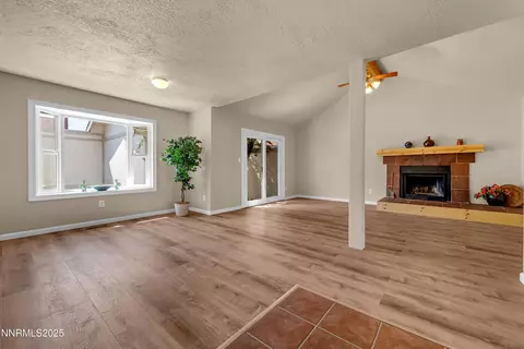 1265 Searchlite Ct, Reno, NV 89503