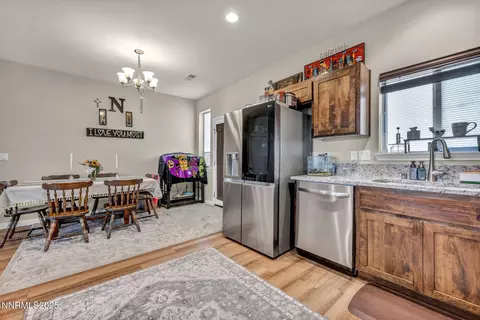 665 Beeghly Dr, Fallon, NV 89406 photo 8