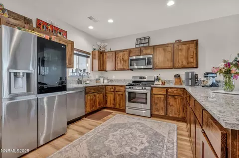 665 Beeghly Dr, Fallon, NV 89406 photo 3