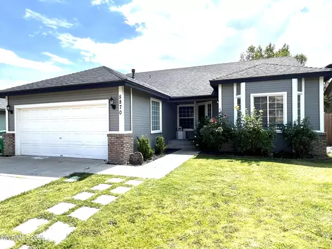 5870 Blue Horizon Dr, Reno, NV 89523