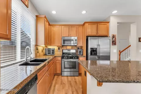 10650 Cedar Bend Ct, Reno, NV 89521 photo 17