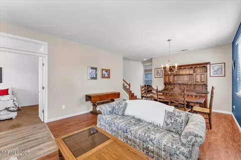 10650 Cedar Bend Ct, Reno, NV 89521 photo 3