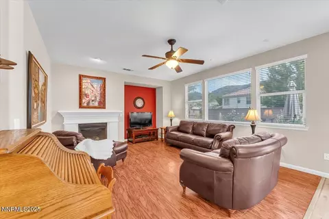 10650 Cedar Bend Ct, Reno, NV 89521 photo 9