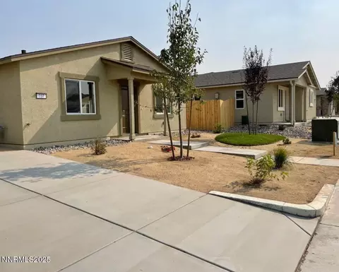 737 Valmy Dr, Reno, NV 89506