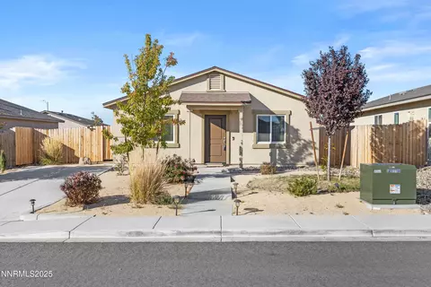737 Valmy Dr, Reno, NV 89506