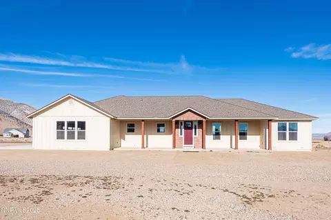 25 Jessica Dr, Smith Valley, NV 89444