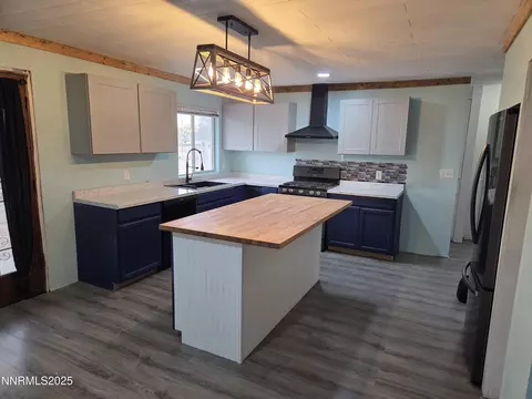 Kitchen - 845 Mc Lean St, Fallon, NV 89406 photo 1 of 6