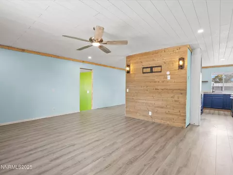 Living - 845 Mc Lean St, Fallon, NV 89406 photo 4 of 4