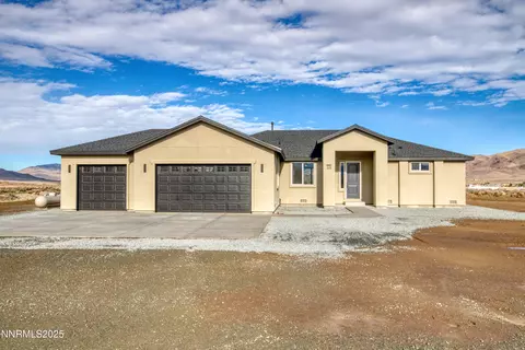 205 Pinto Ranch Ct, Reno, NV 89510