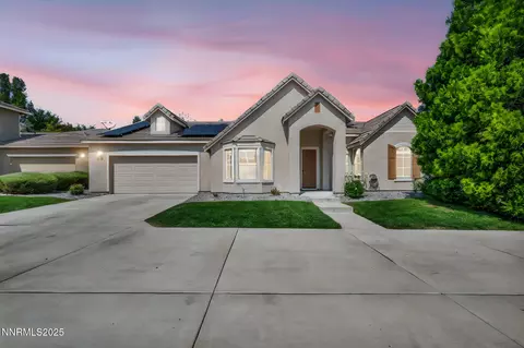 4719 Wood Thrush Ln, Sparks, NV 89436