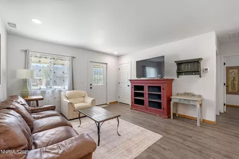 320 Baker St, Hawthorne, NV 89415 photo 12