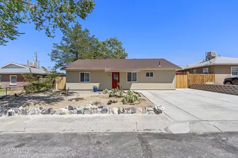 320 Baker St, Hawthorne, NV 89415 photo 3