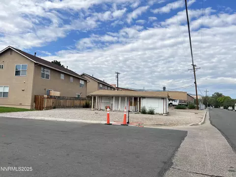 3301 Smith Dr, Reno, NV 89509 photo 3