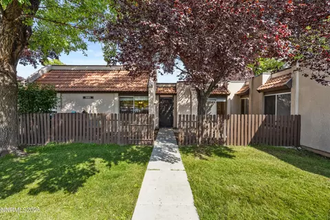 1051 Baywood Dr UNIT A, Sparks, NV 89434