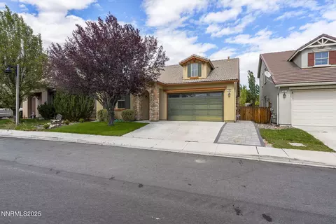 7295 Windswept Loop, Sparks, NV 89436