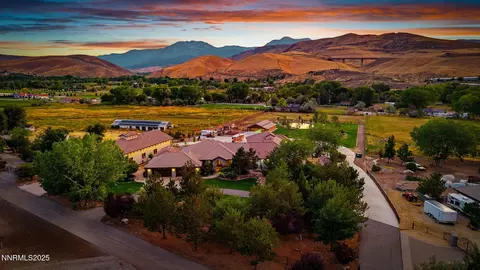 95 Ox-yoke Ln, Reno, NV 89521