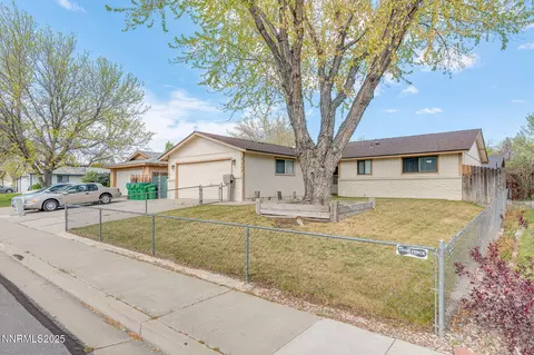 2942 Caballo Dr, Reno, NV 89502