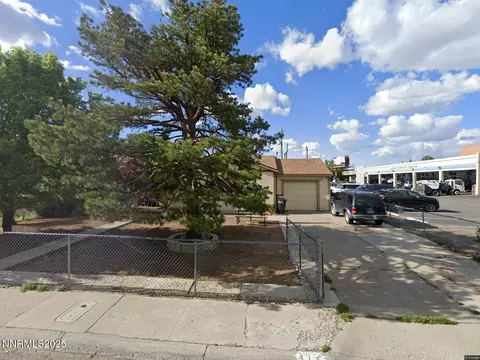 415 Margrave Dr, Reno, NV 89502