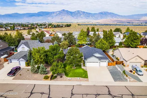 2958 Del Rio Ln, Minden, NV 89423