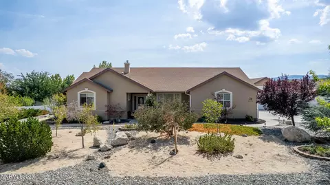 1079 Rawhide Dr, Fernley, NV 89408