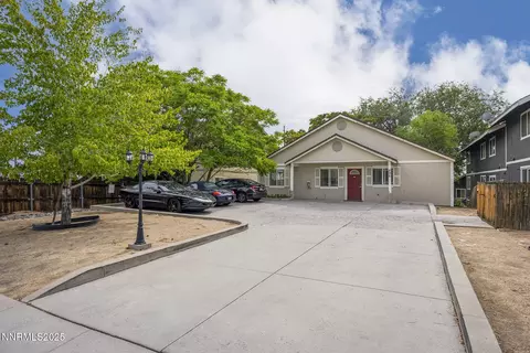 496 Highland Ave, Reno, NV 89512